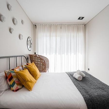 Guestready - Quental Wallpaper Near Marques Square Porto Bagian luar foto