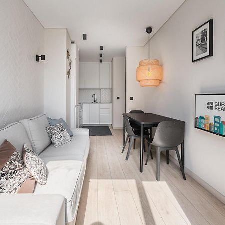 Guestready - Quental Wallpaper Near Marques Square Porto Bagian luar foto
