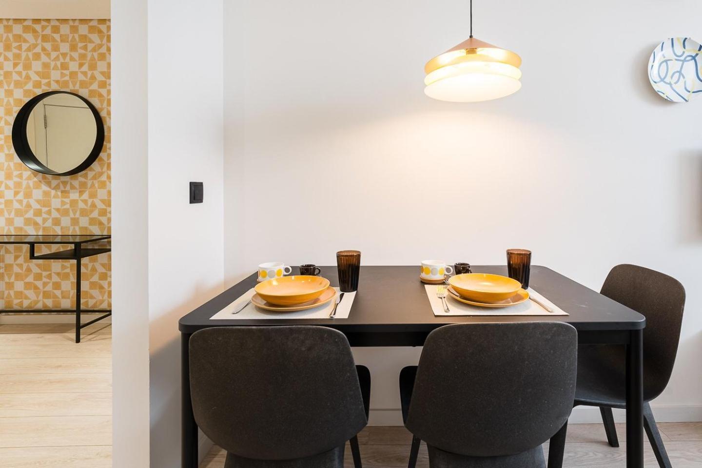Guestready - Quental Wallpaper Near Marques Square Porto Bagian luar foto