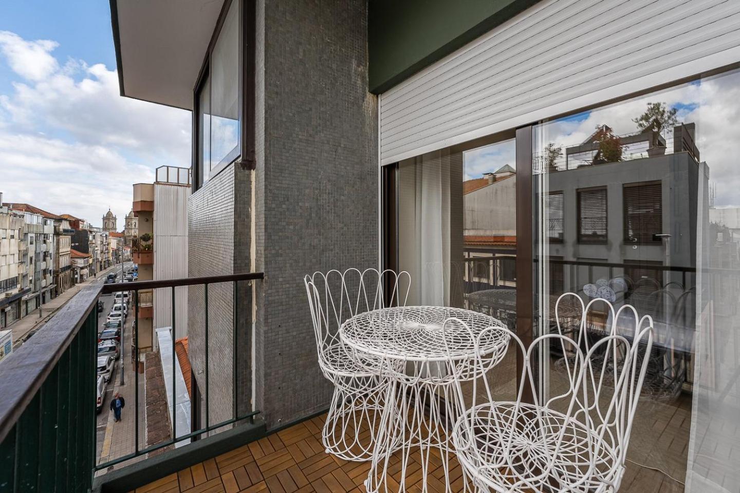 Guestready - Quental Wallpaper Near Marques Square Porto Bagian luar foto