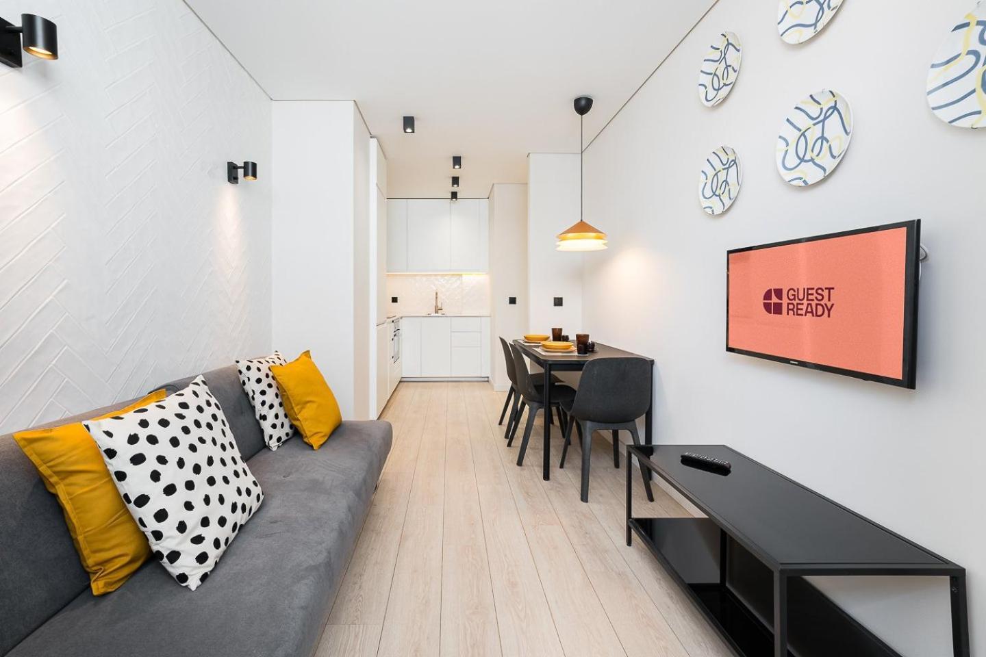 Guestready - Quental Wallpaper Near Marques Square Porto Bagian luar foto